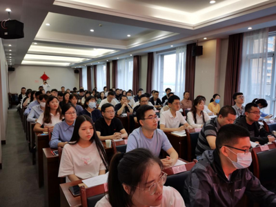 扶風(fēng)縣舉辦2021年新招錄公務(wù)員（選調(diào)生）“入職第一課”培訓(xùn)班，開啟職業(yè)生涯新征程