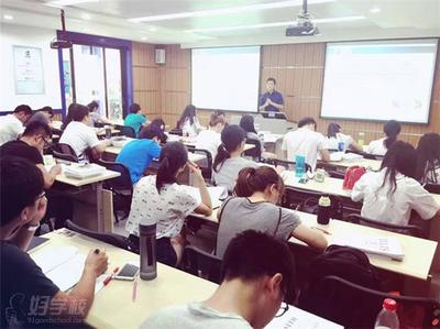 以專業咨詢驅動學習規劃——廈門美升教育培訓中心服務風采